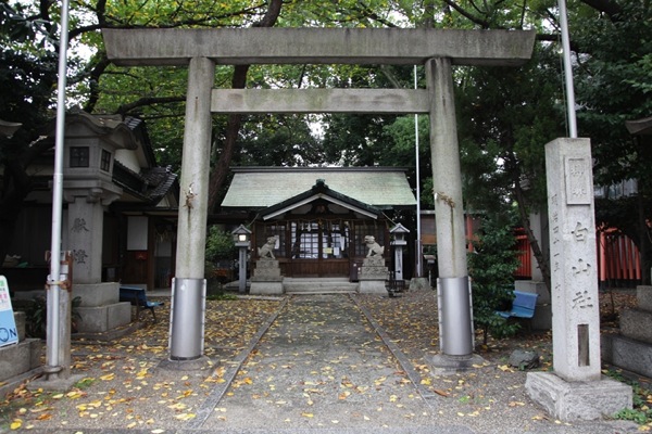 氏神神社